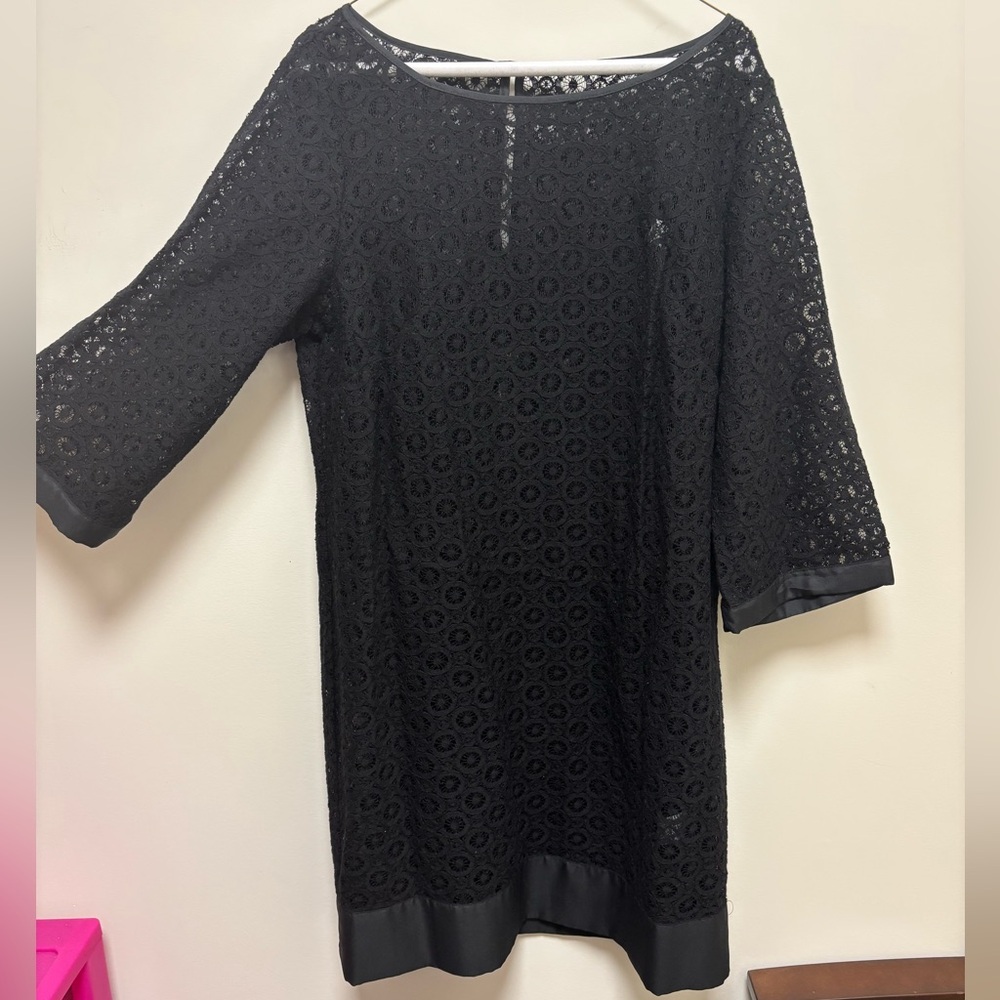 EUC Laundry by Shelli Segal Black Dress Size 12